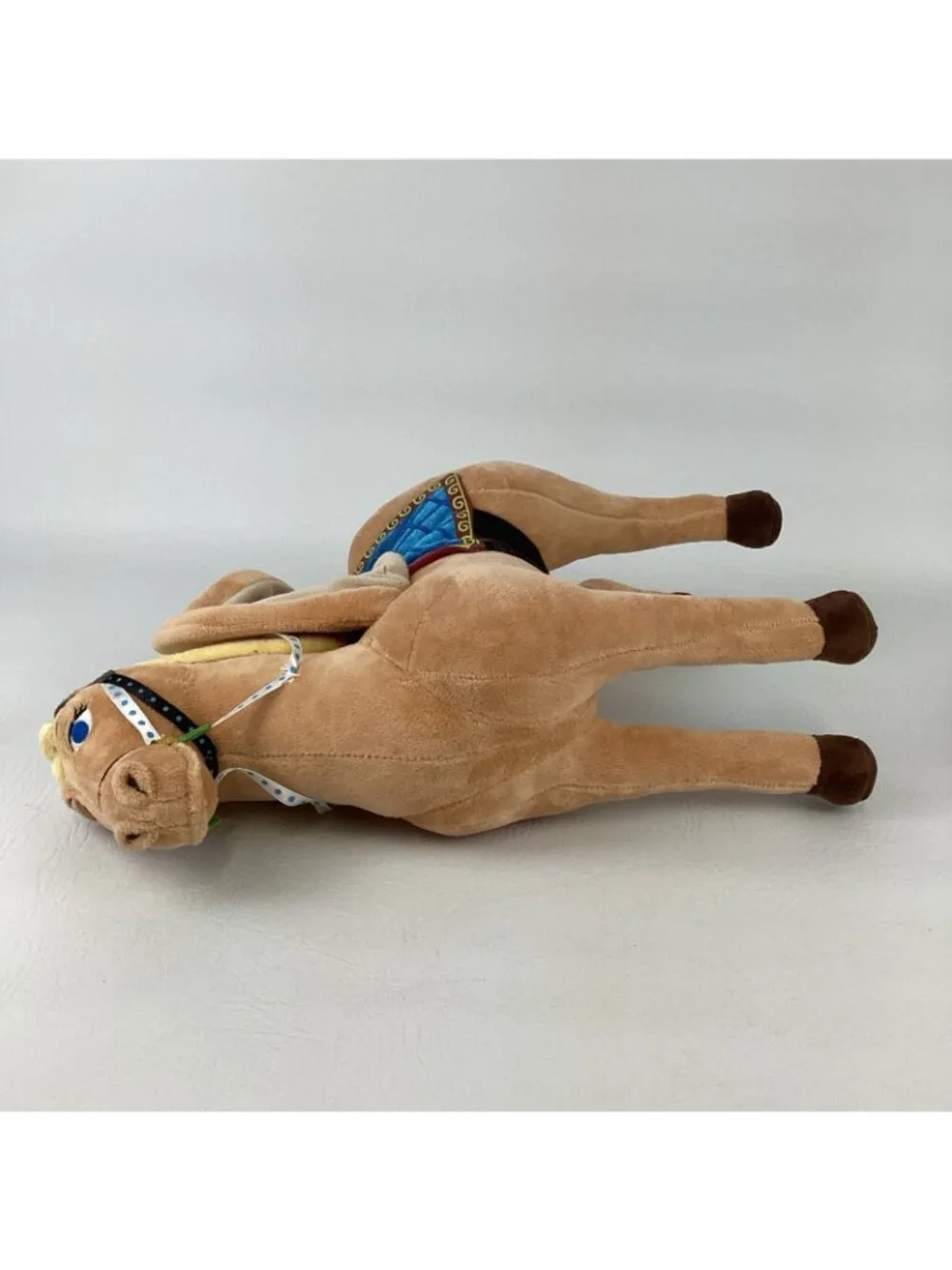 Disney Store Sofia First Equestrian Doll Saffron Pegasus Plush Stuffed Animal